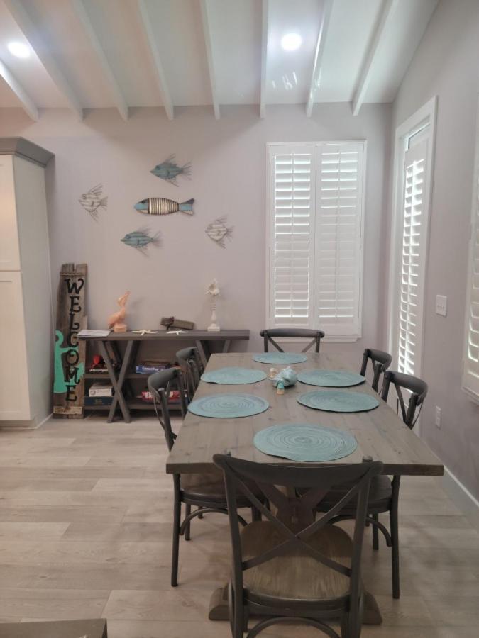 Venture Out 600 Seabreeze Dr Comes With Golf Cart Holiday home